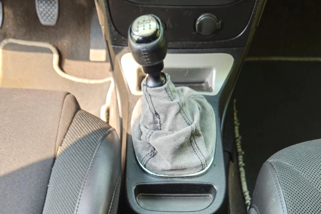 2008 Chevrolet HHR - Image 22 of 31