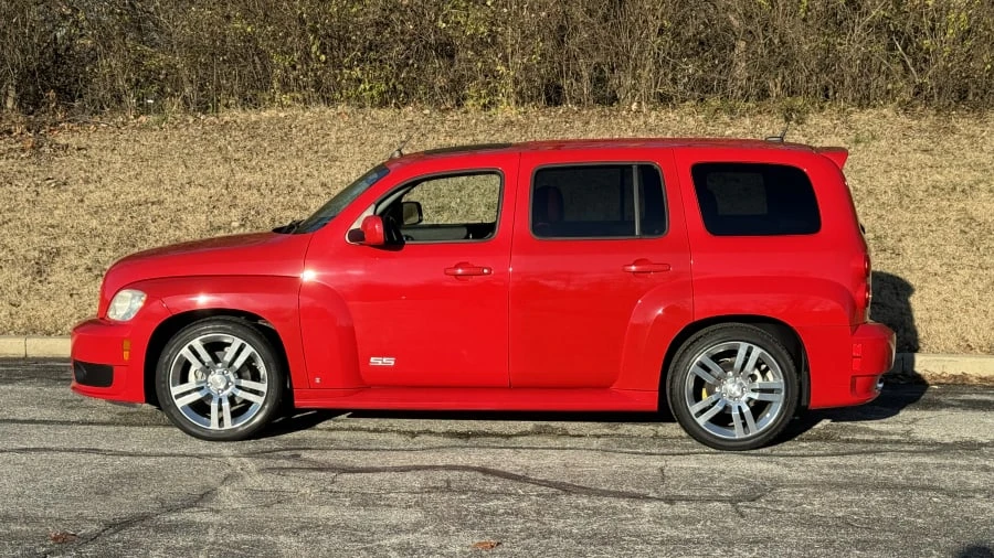 2008 Chevrolet HHR - Image 2 of 10