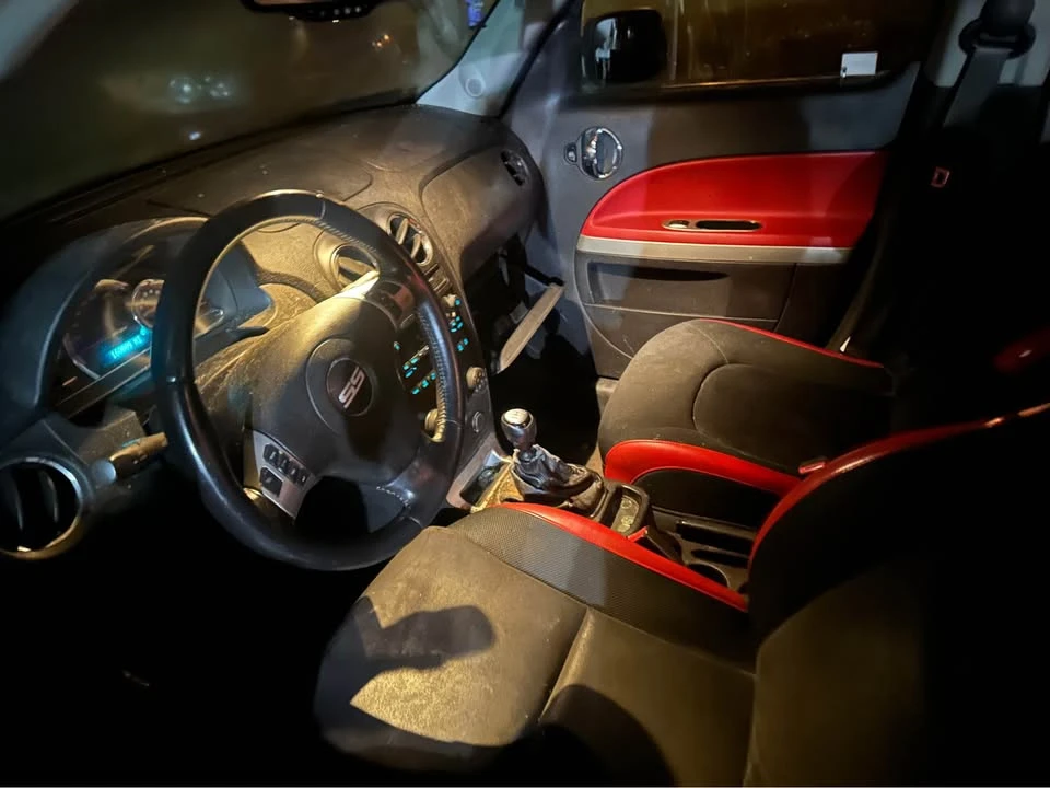 2008 Chevrolet HHR - Image 2 of 3