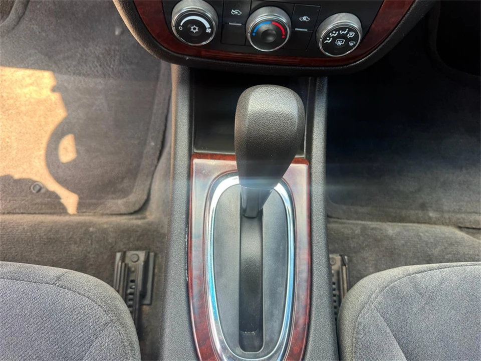 2008 Chevrolet Impala 9th Gen - Image 18 of 31
