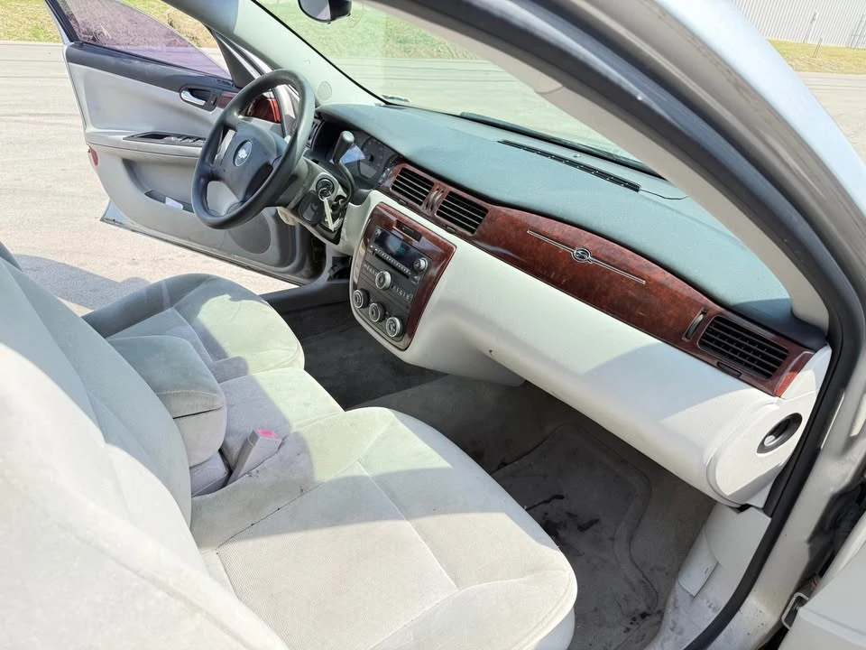 2008 Chevrolet Impala 9th Gen - Image 10 of 20