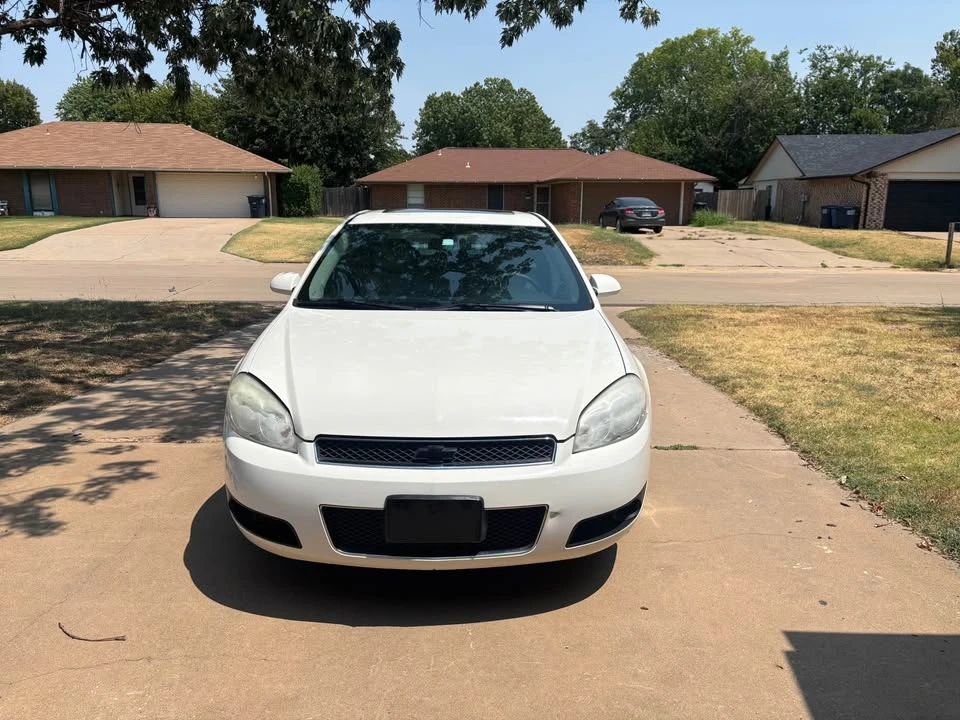 2008 Chevrolet Impala 9th Gen - Image 2 of 11
