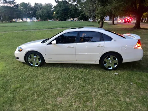 2008 Chevrolet Impala SS Sedan 4D