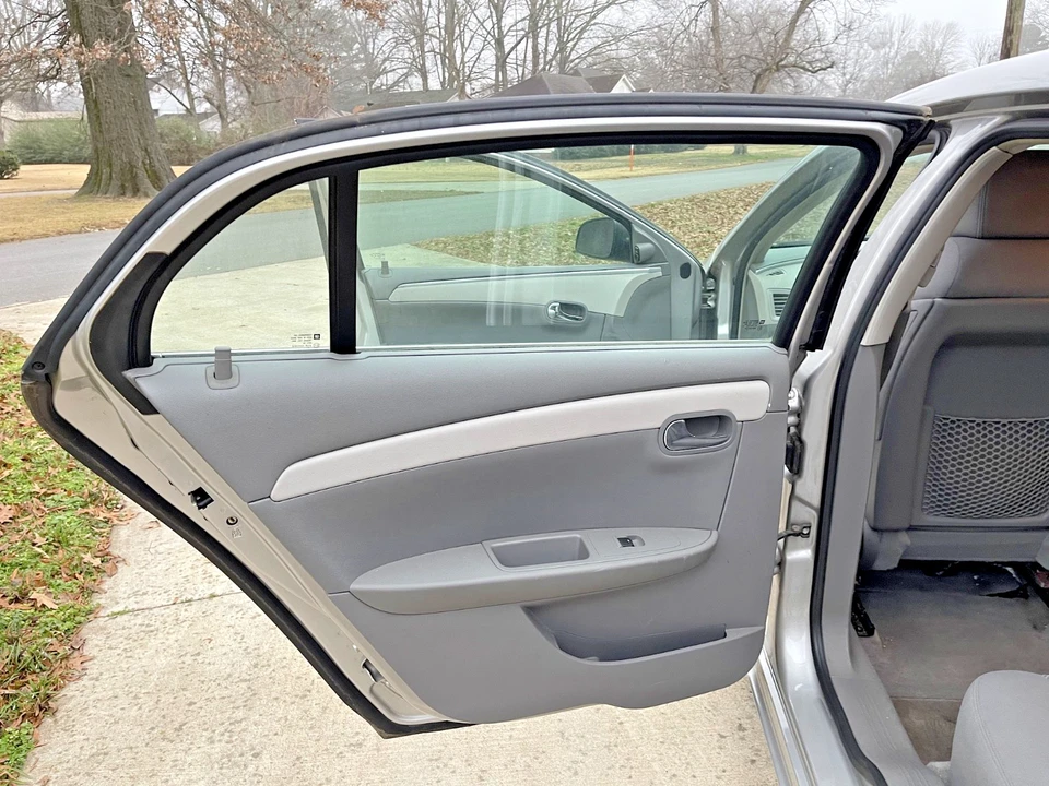 2008 Chevrolet Malibu - Image 12 of 19