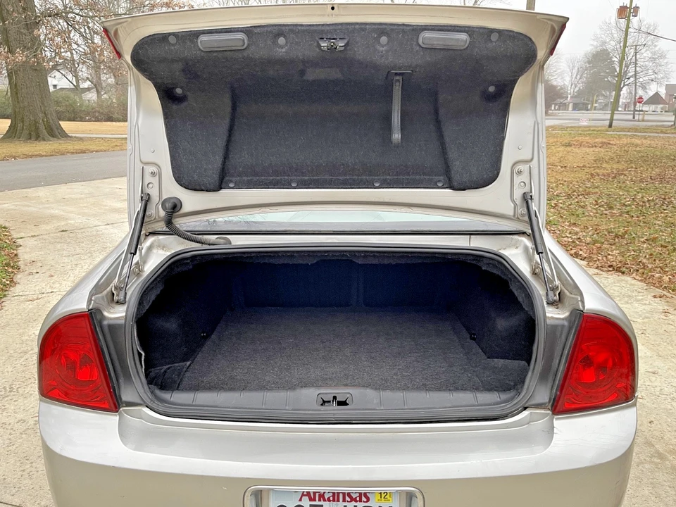 2008 Chevrolet Malibu - Image 18 of 19
