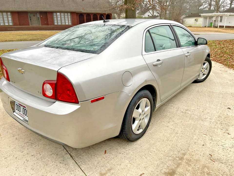 2008 Chevrolet Malibu - Image 6 of 19