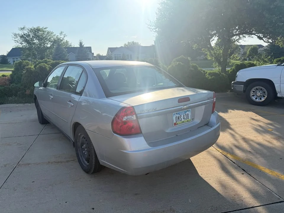 2008 Chevrolet Malibu - Image 3 of 11