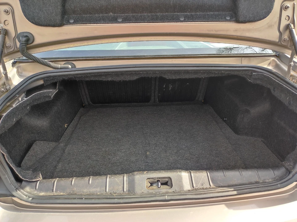 2008 Chevrolet Malibu - Image 16 of 21
