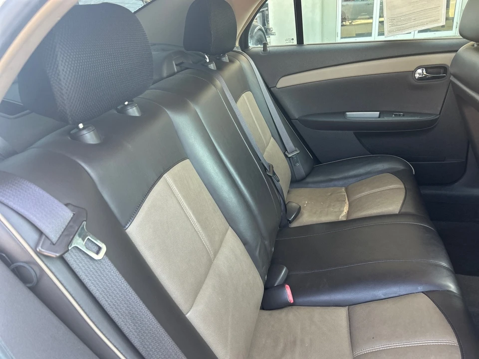 2008 Chevrolet Malibu - Image 9 of 12