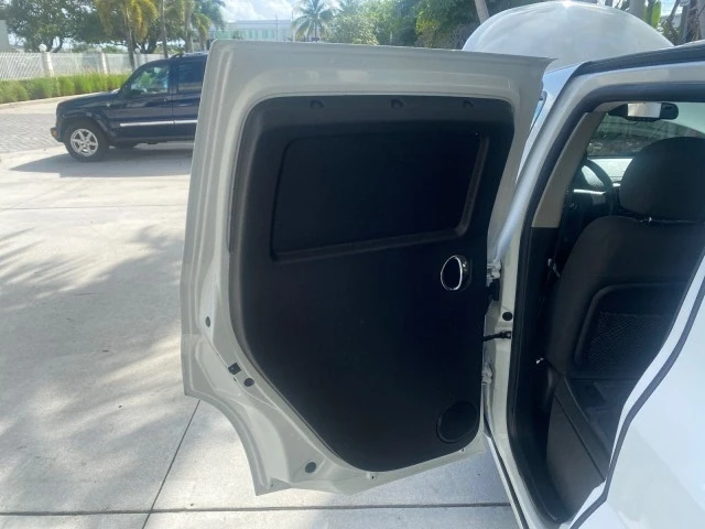 2008 Chevrolet HHR - Image 14 of 21