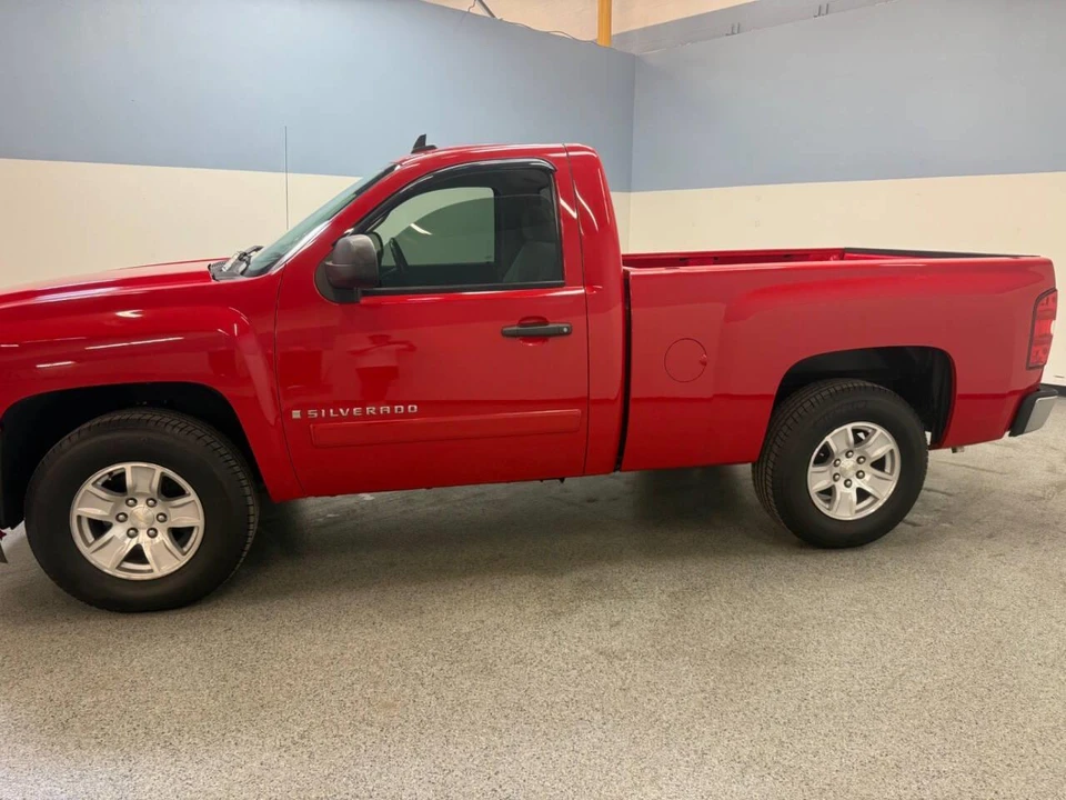 2008 Chevrolet Silverado 2nd Gen - Image 4 of 31