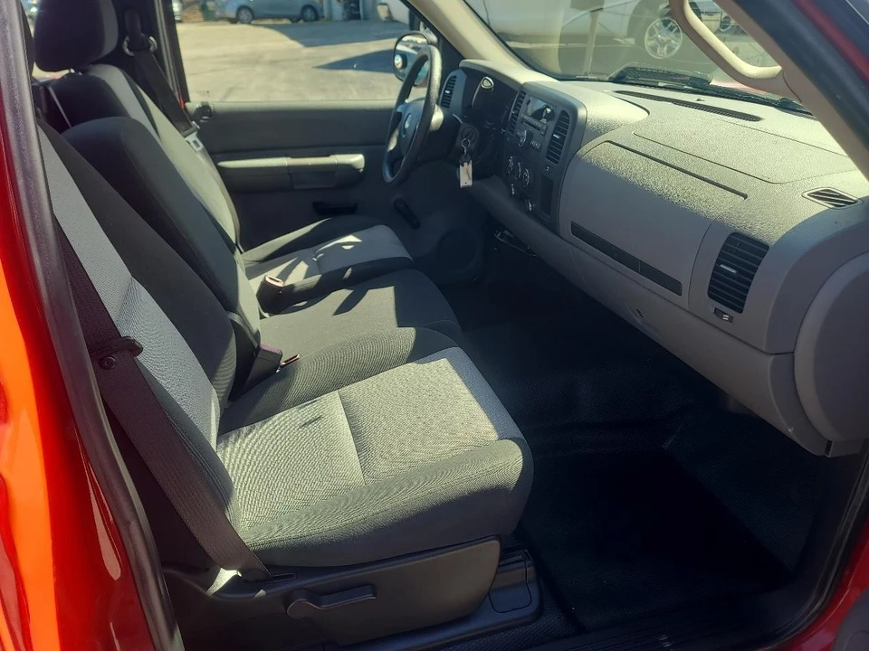 2008 Chevrolet Silverado 2nd Gen - Image 11 of 17