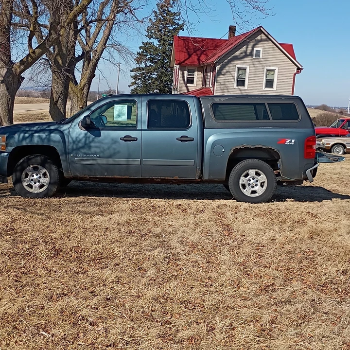 2008 Chevrolet Silverado 2nd Gen - Image 2 of 13