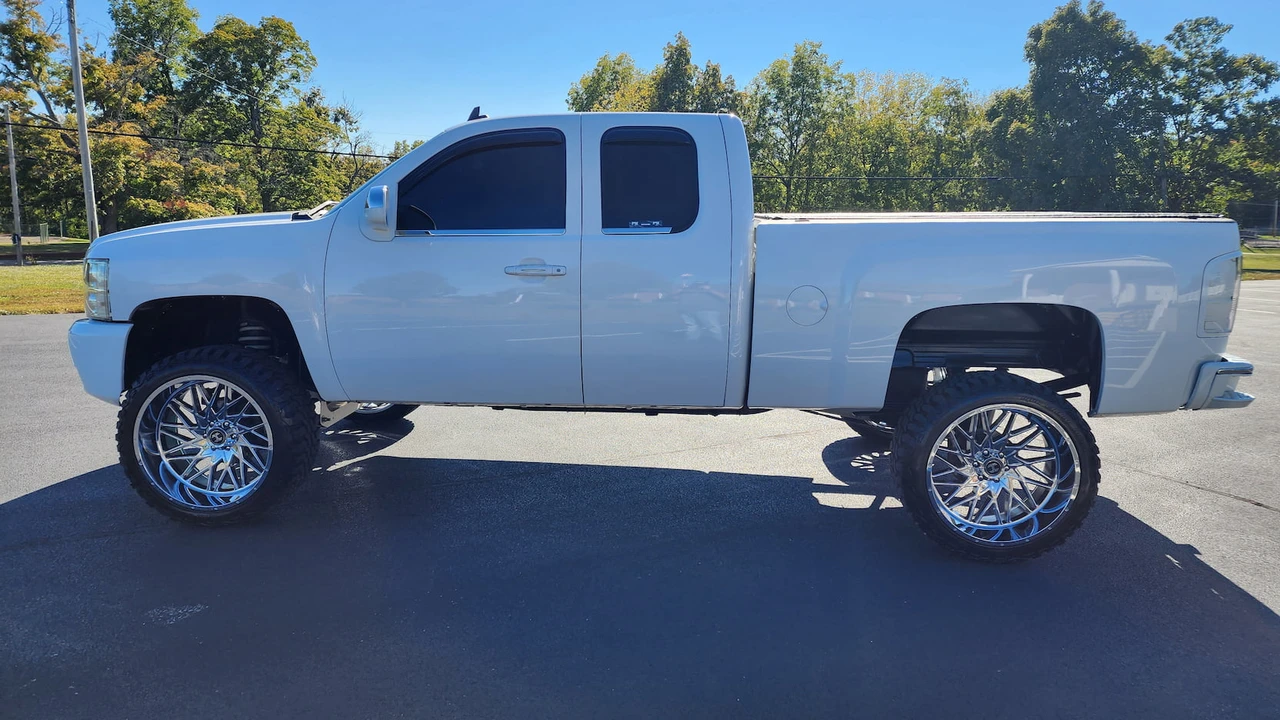 2008 Chevrolet Silverado 2nd Gen - Image 16 of 17