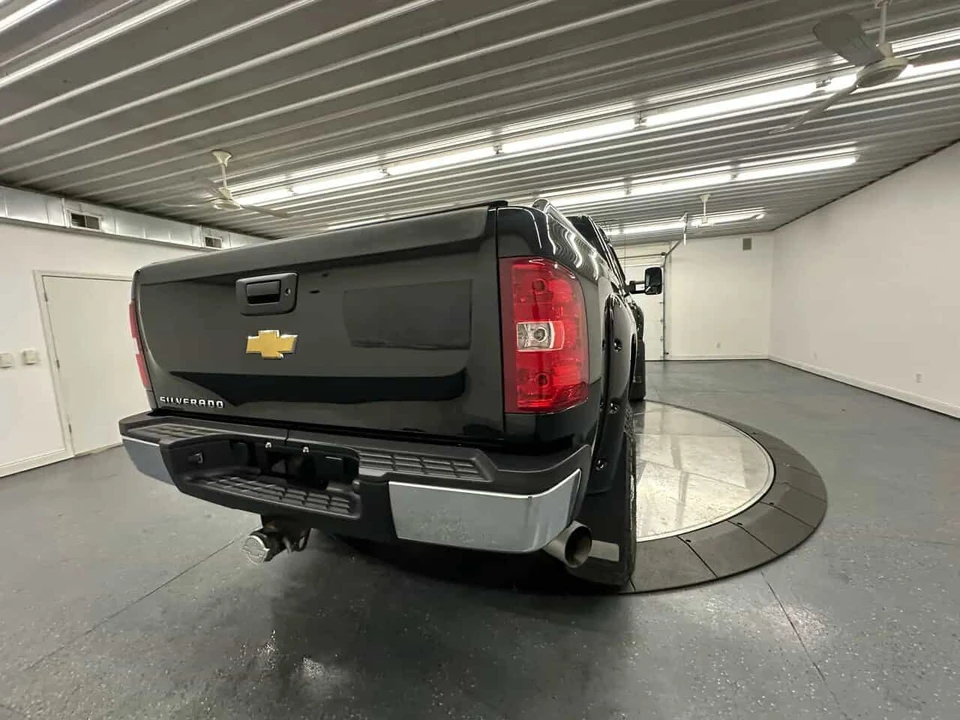 2008 Chevrolet Silverado Heavy Duty 2nd Gen - Image 17 of 31