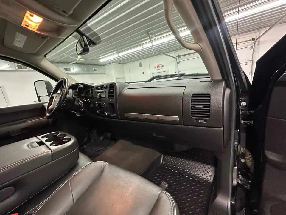 2008 Chevrolet Silverado Heavy Duty 2nd Gen - Image 28 of 31