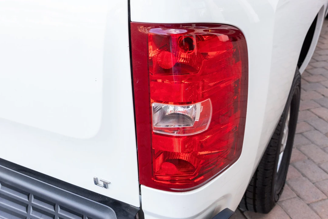 2008 Chevrolet Silverado Heavy Duty 2nd Gen - Image 16 of 31