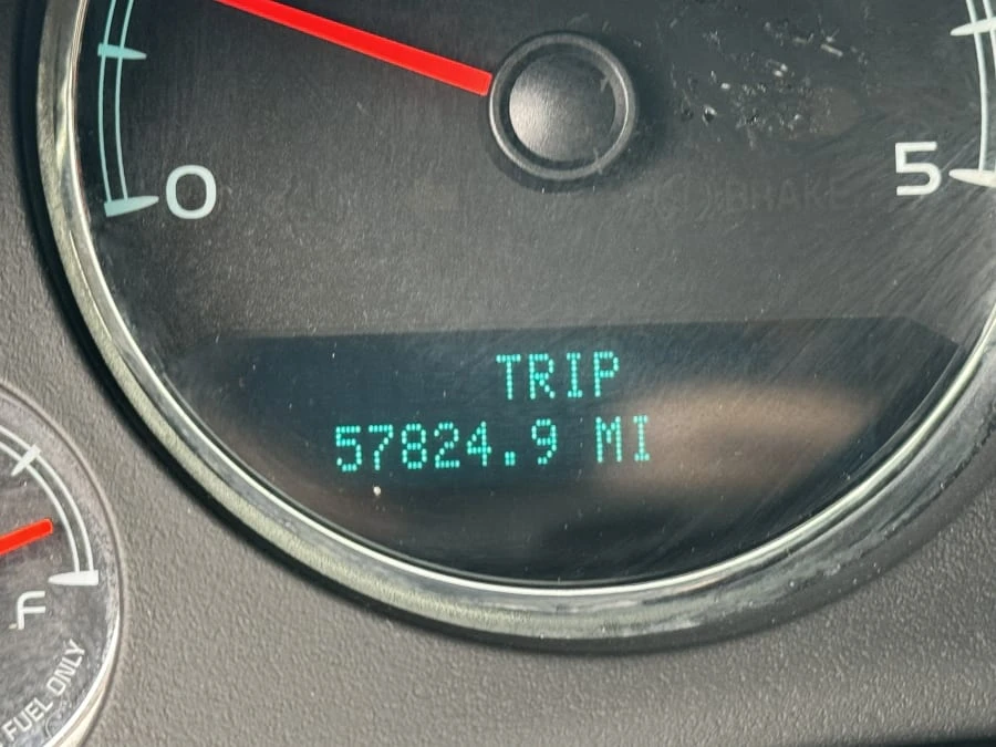 2008 Chevrolet Silverado Heavy Duty 2nd Gen - Image 8 of 15