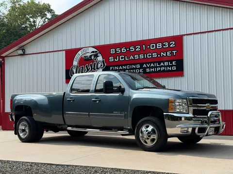 2008 Chevrolet Silverado 3500HD LTZ Crew Cab Dually