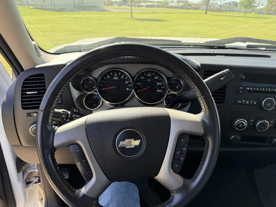 2008 Chevrolet Silverado 2nd Gen - Image 9 of 20