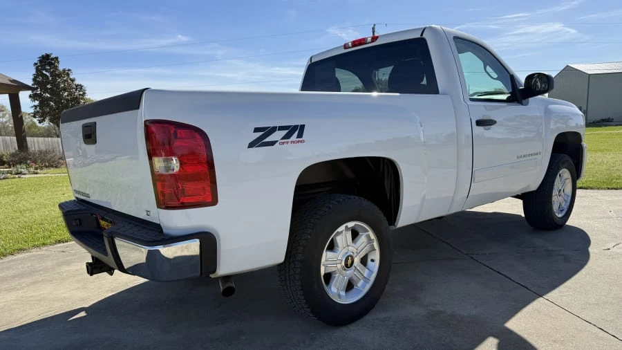 2008 Chevrolet Silverado 2nd Gen - Image 3 of 20