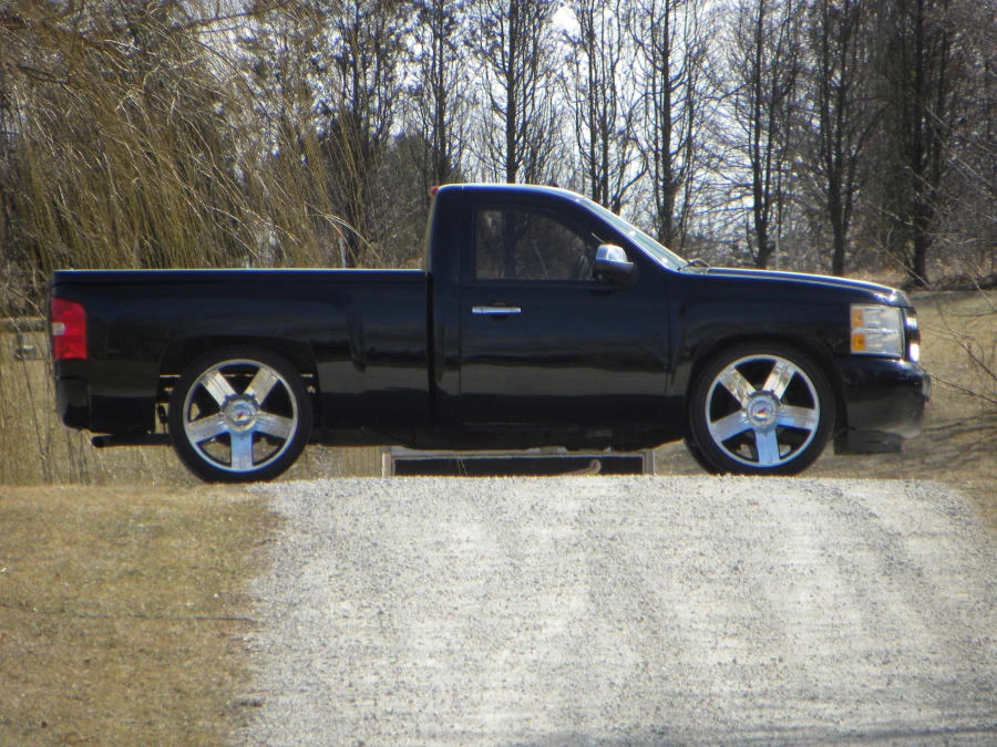 2008 Chevrolet Silverado 2nd Gen - Image 2 of 12