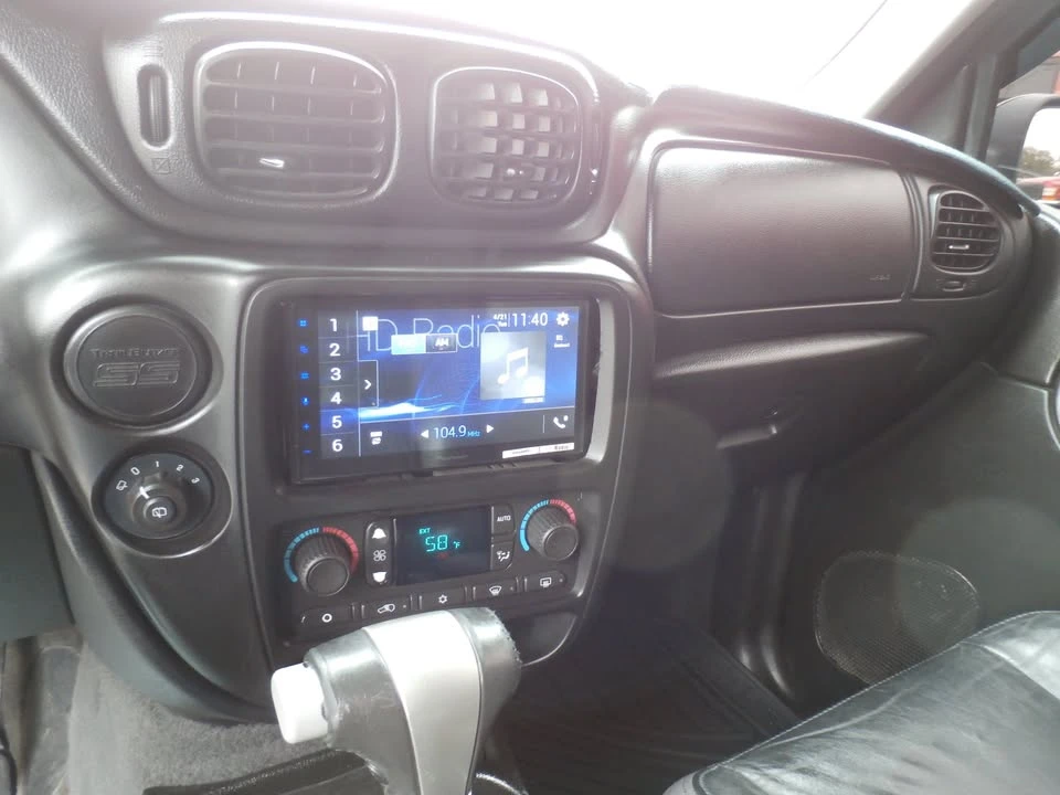 2008 Chevrolet Trailblazer - Image 9 of 10