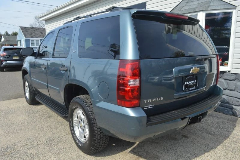 2008 Chevrolet Tahoe 3rd Gen - Image 3 of 12