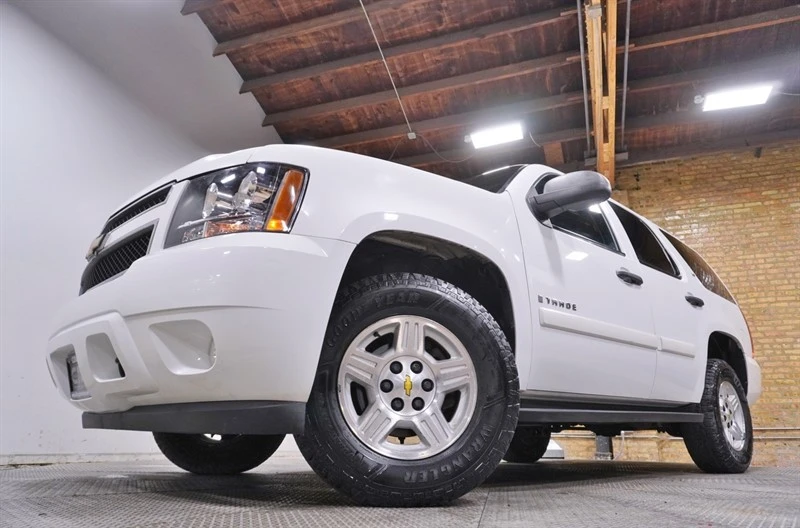 2008 Chevrolet Tahoe 3rd Gen - Image 3 of 12