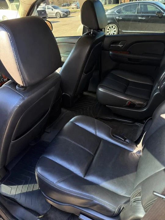 2008 Chevrolet Tahoe 3rd Gen - Image 9 of 11