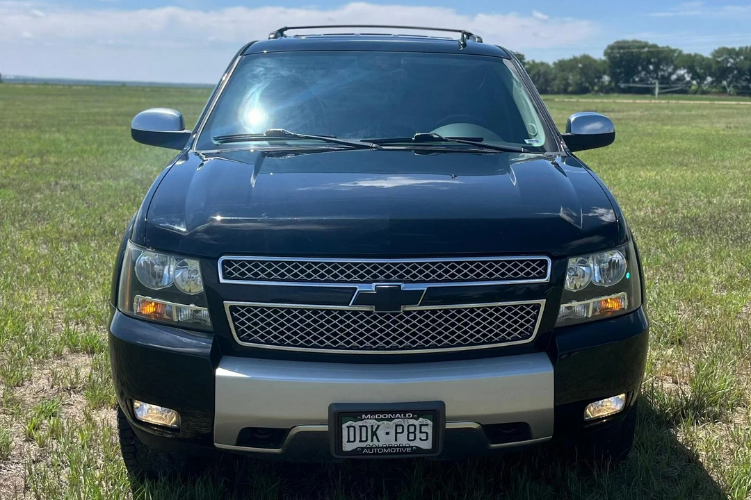 2008 Chevrolet Tahoe 3rd Gen - Image 2 of 31