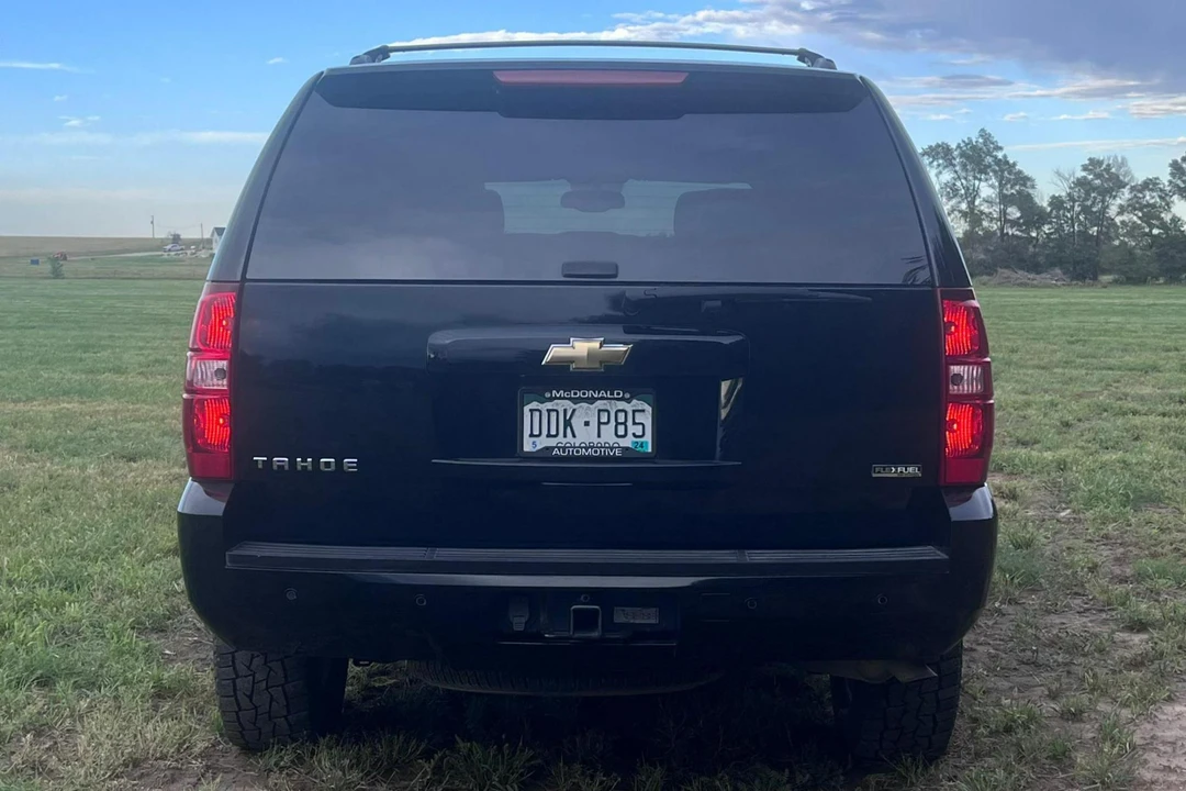 2008 Chevrolet Tahoe 3rd Gen - Image 5 of 31