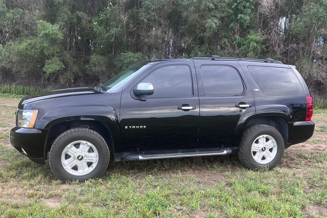 2008 Chevrolet Tahoe 3rd Gen - Image 13 of 31