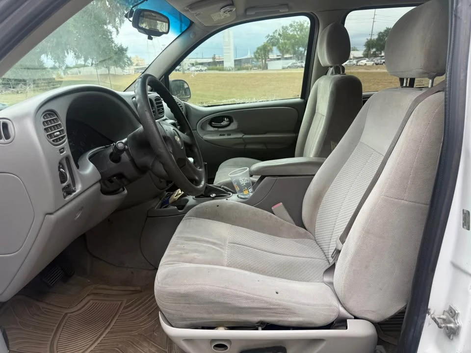 2008 Chevrolet Trailblazer - Image 6 of 7