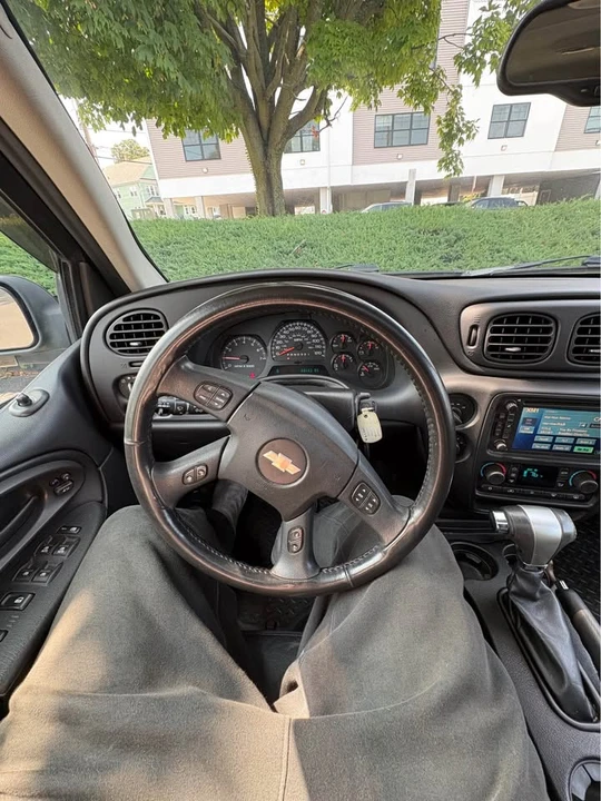2008 Chevrolet Trailblazer - Image 13 of 15