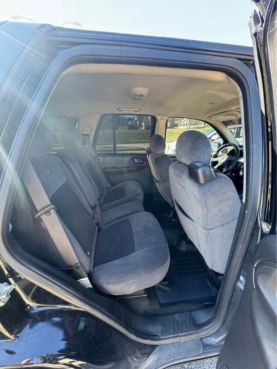 2008 Chevrolet Trailblazer - Image 10 of 20