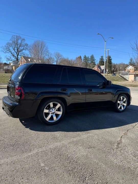 2008 Chevrolet Trailblazer - Image 2 of 20
