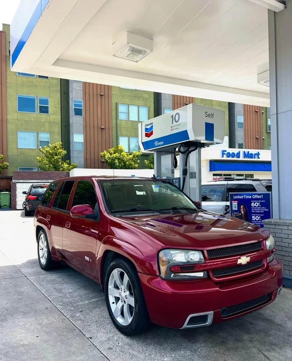 2008 Chevrolet Trailblazer - Image 2 of 12