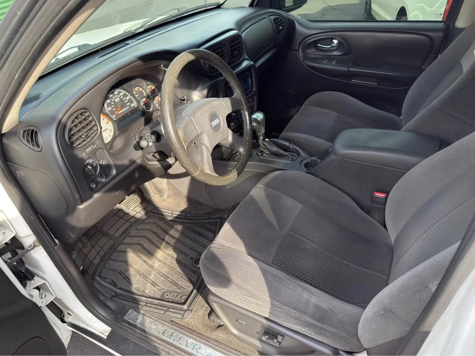 2008 Chevrolet Trailblazer - Image 11 of 15