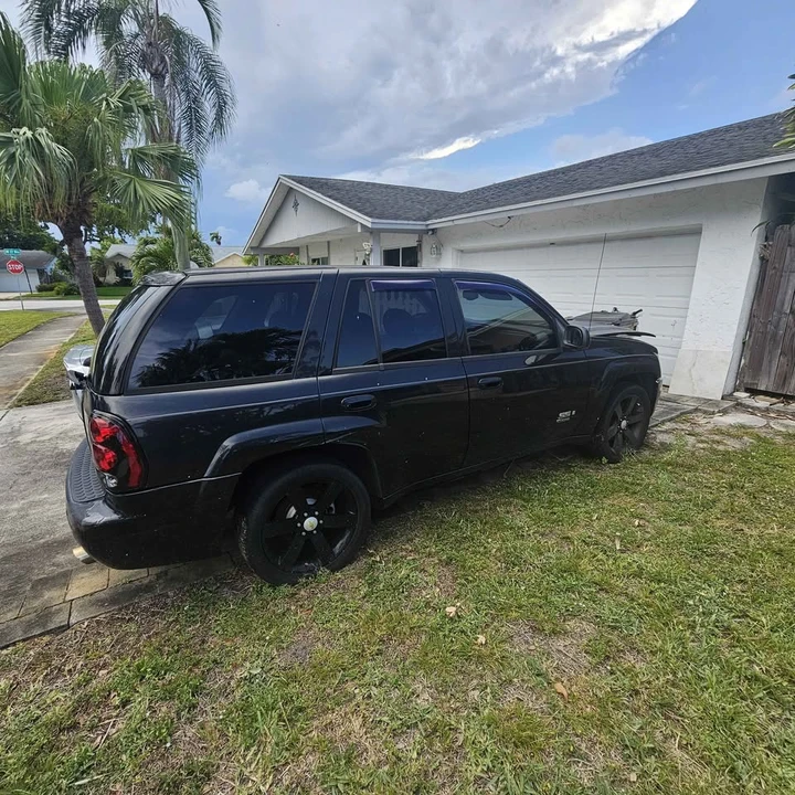 2008 Chevrolet Trailblazer - Image 3 of 9