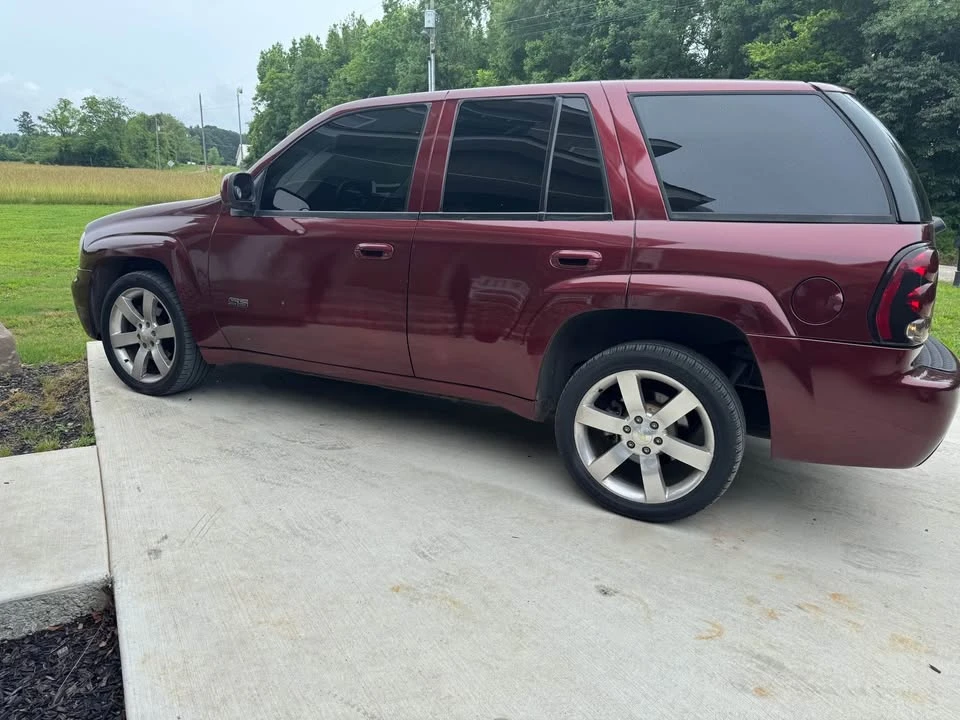 2008 Chevrolet Trailblazer - Image 4 of 10