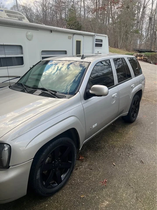 2008 Chevrolet Trailblazer - Image 3 of 19