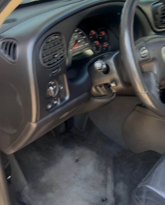2008 Chevrolet Trailblazer - Image 16 of 19
