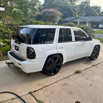 2008 Chevrolet TrailBlazer SS Sport Utility 4D