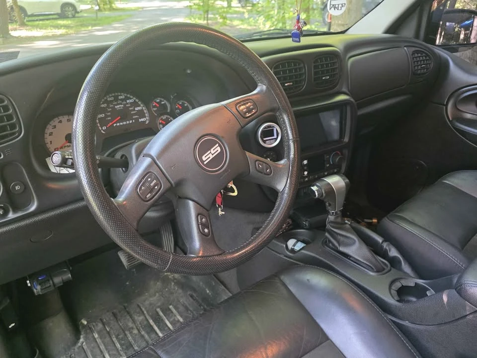 2008 Chevrolet Trailblazer - Image 3 of 3