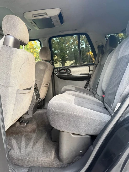 2008 Chevrolet Trailblazer - Image 12 of 18