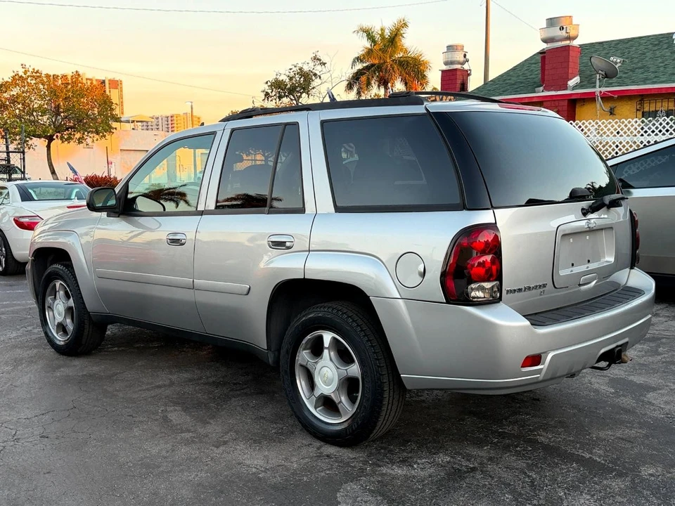 2008 Chevrolet Trailblazer - Image 18 of 21