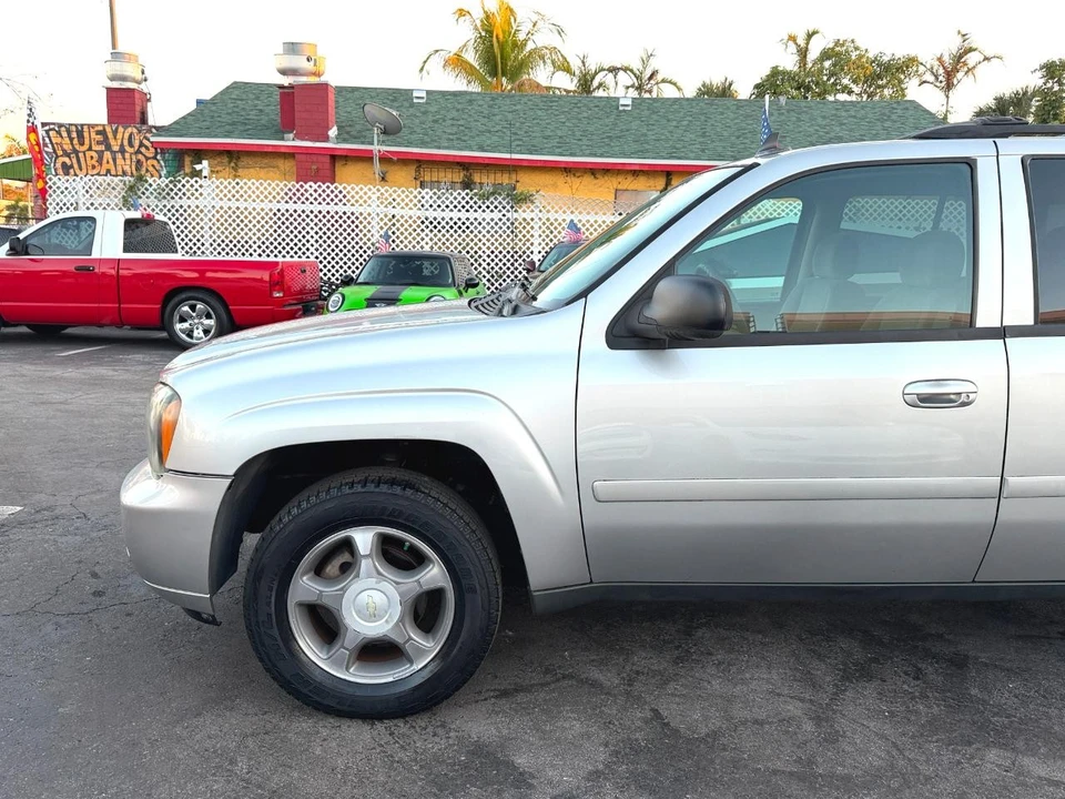 2008 Chevrolet Trailblazer - Image 12 of 21