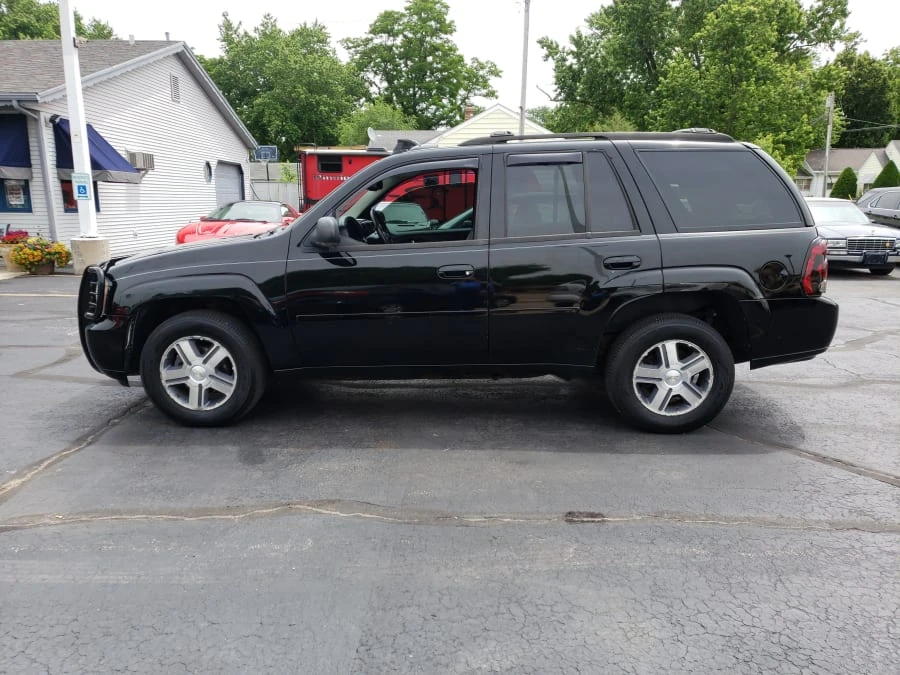 2008 Chevrolet Trailblazer - Image 2 of 12
