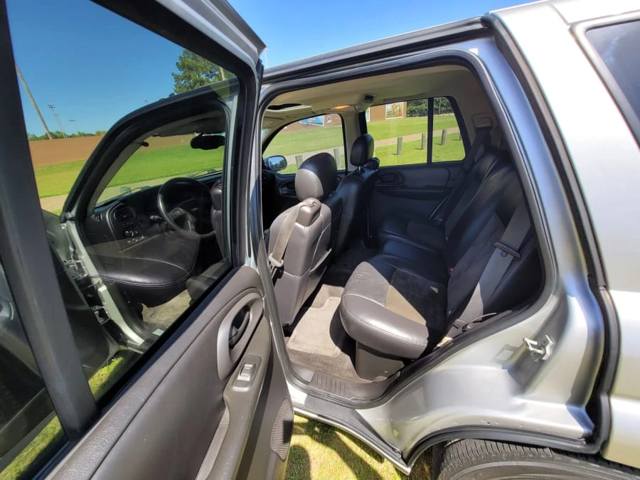 2008 Chevrolet Trailblazer - Image 15 of 19